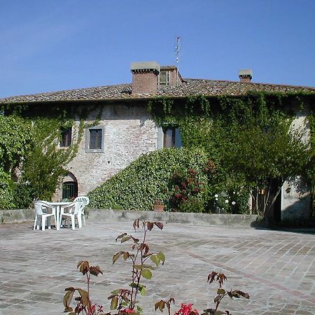 Agriturismo Poggio Ai Grilli Gambassi Terme Exterior photo